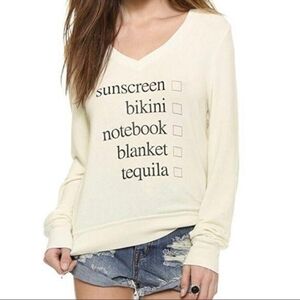 💥 Wildfox Cream Lighyweight V-Neck Sweater